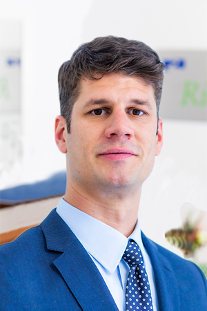 Gattescomattia2 BKG 300X450