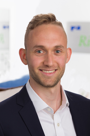 Lakhmandaniel BKG 300X450